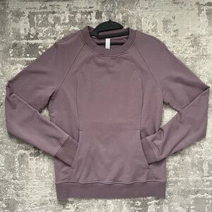 Lululemon Scuba crew, size 6, Violet verbena.